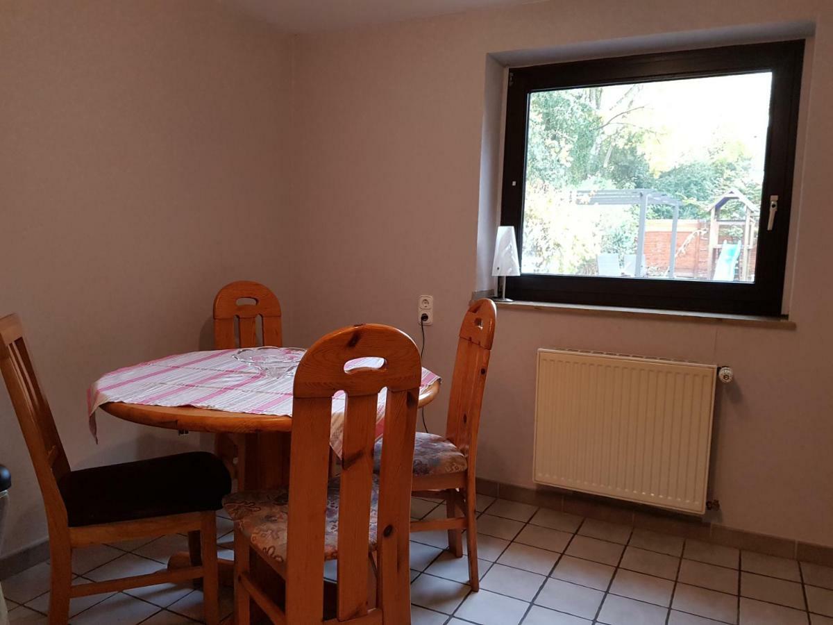 2 Zi-Appartment Mit Gartennutzung Brühl Kültér fotó